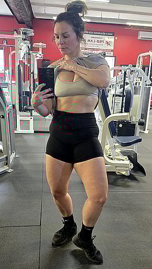 Legs 😶‍🌫️'