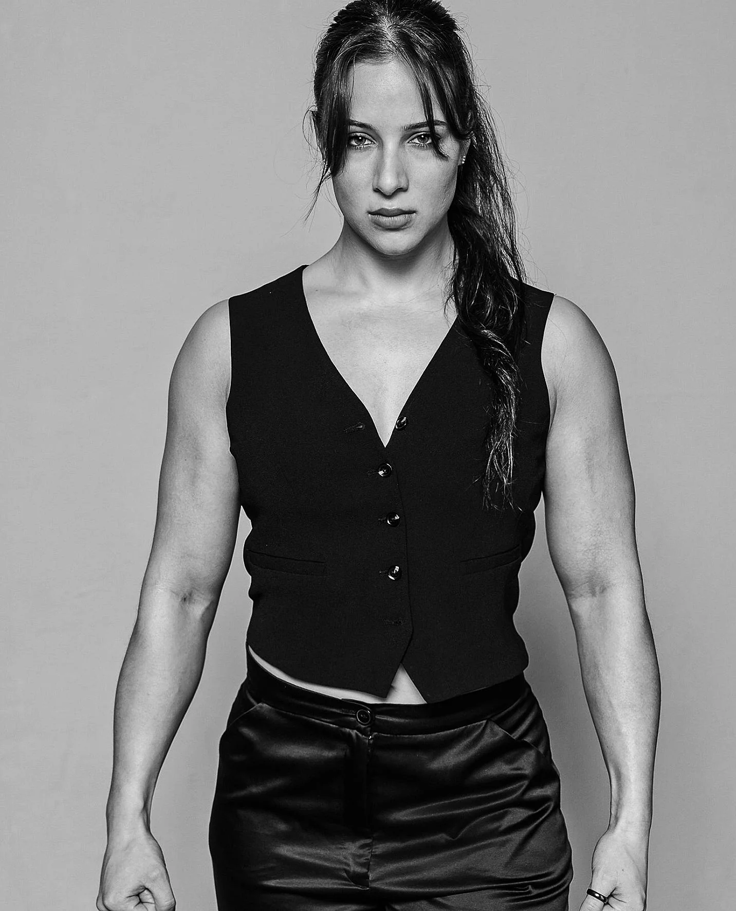 Takia Thomas picture 2 of 2