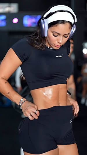 Hyllary Oliveira'