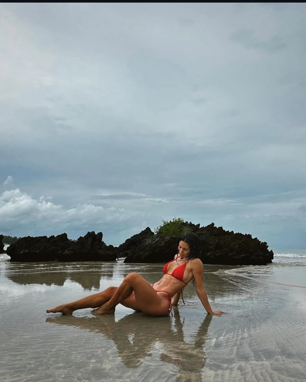 Oriana Torres picture 3 of 4