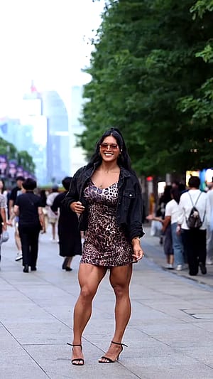 Yina Chen'