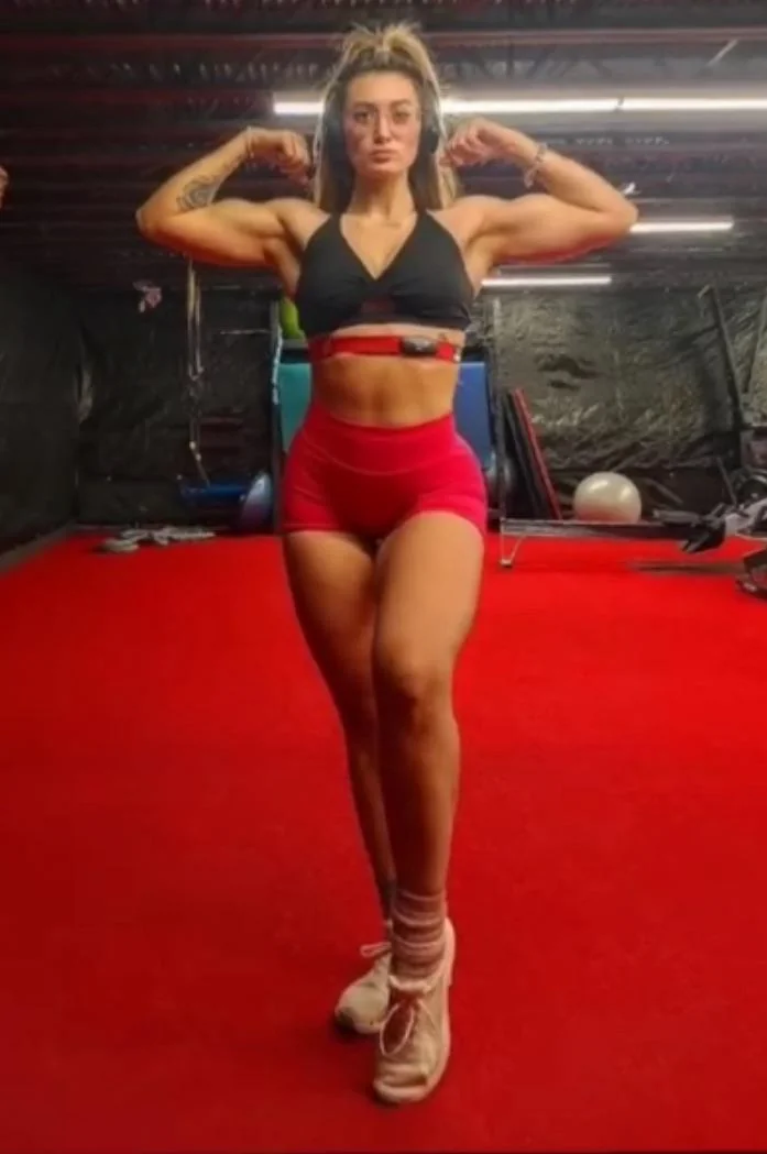 Britt James picture 1 of 1