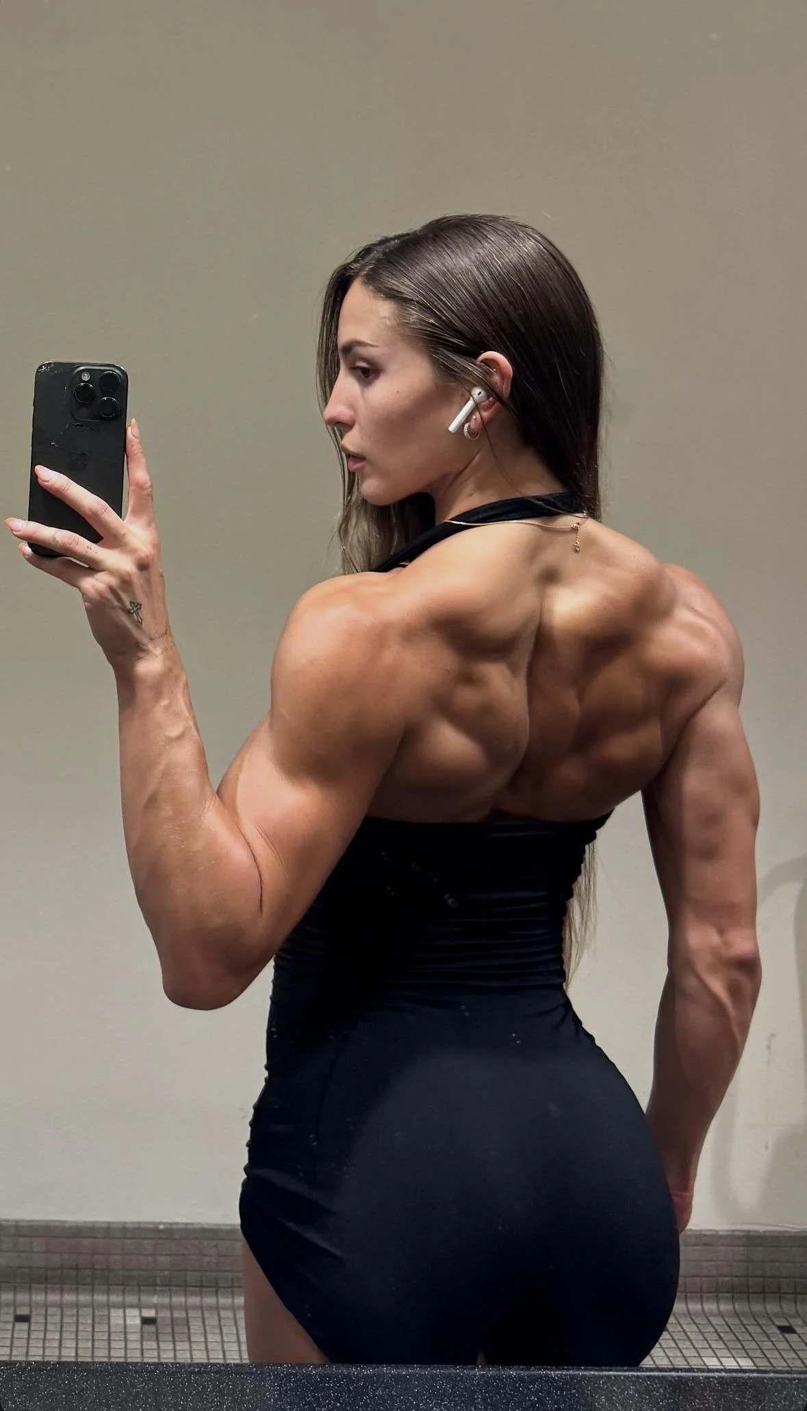 Angelina Maldonado picture 1 of 1