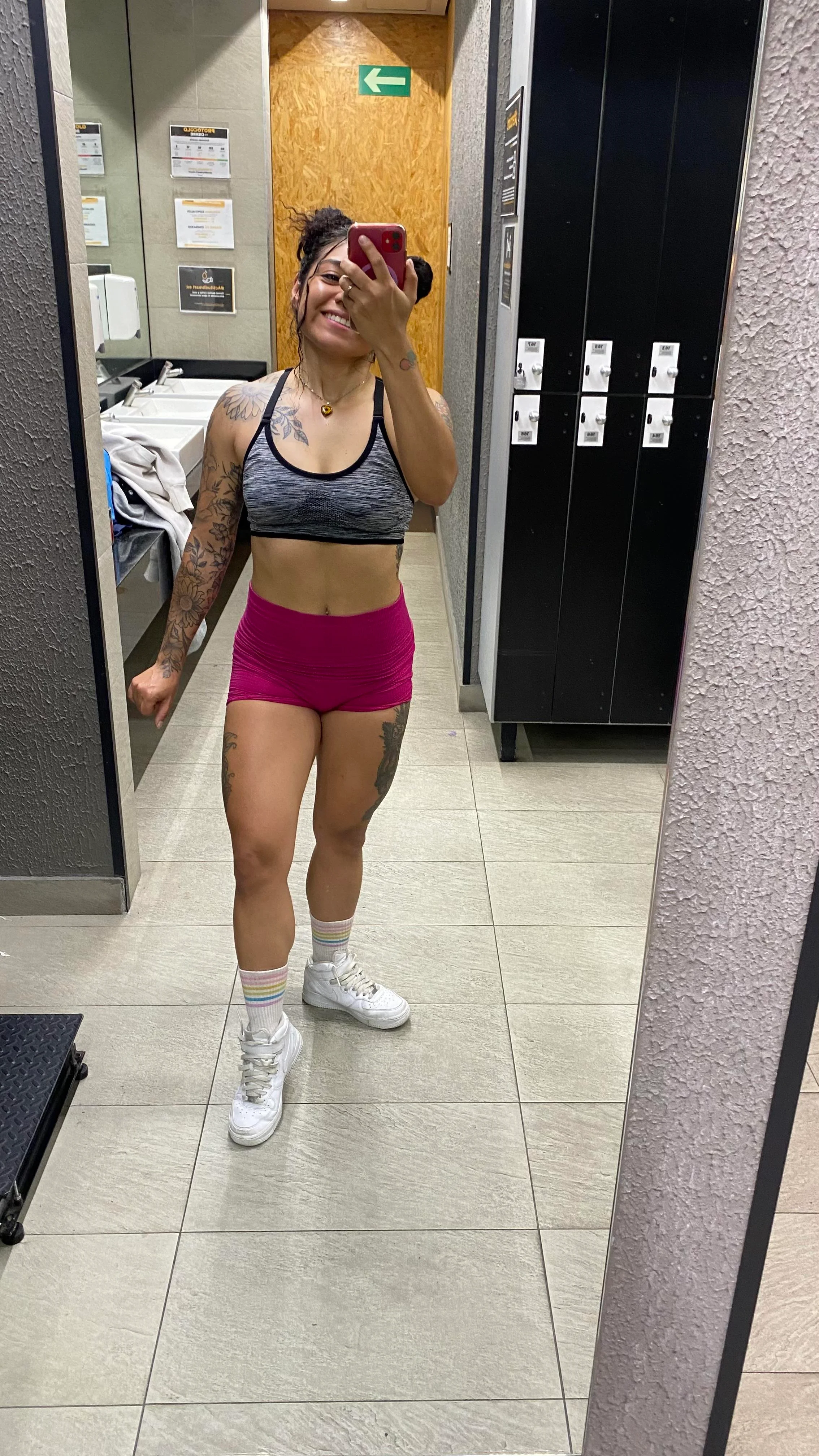 Legday Mexa IG: gabyrockg picture 3 of 3