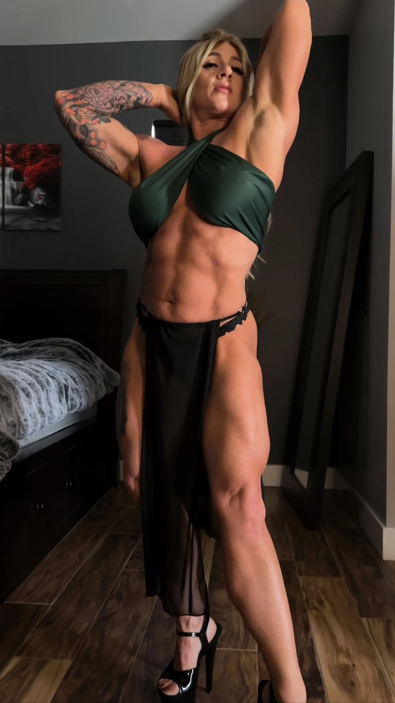 Aleah muscle picture 1 of 1